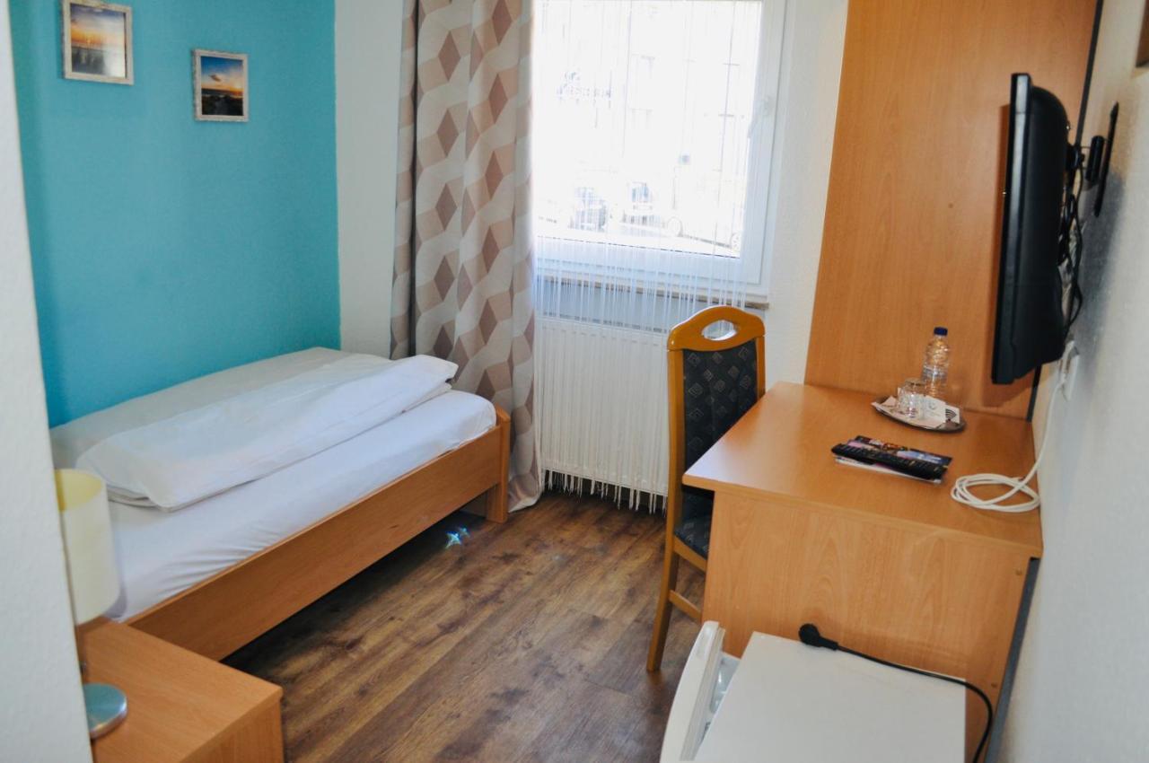 Hotel Discovery Щутгарт Екстериор снимка